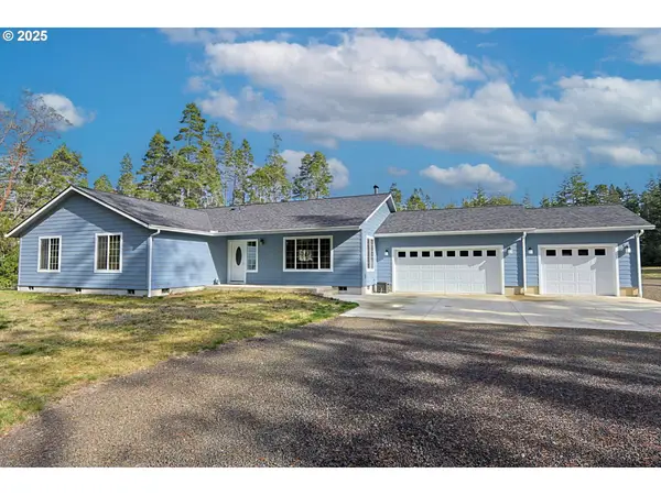 58625 Seven Devils Rd, Bandon, OR 97411