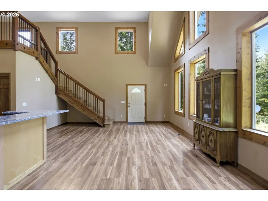 19 Lois Ln, Trout Lake, WA 98650 - #3