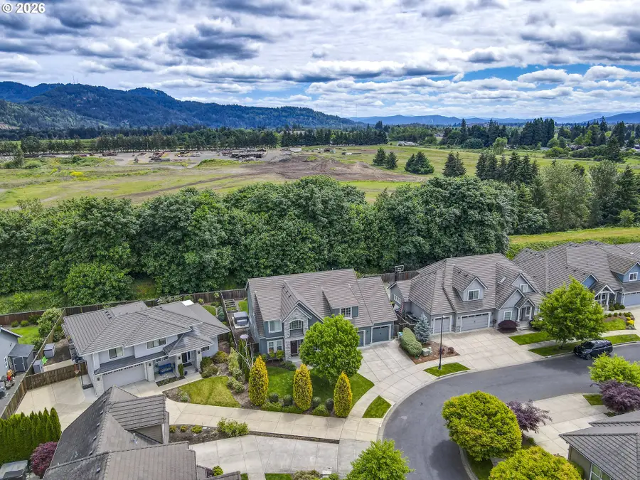 3735 Norwich Ave, Eugene, OR 97408 - #3
