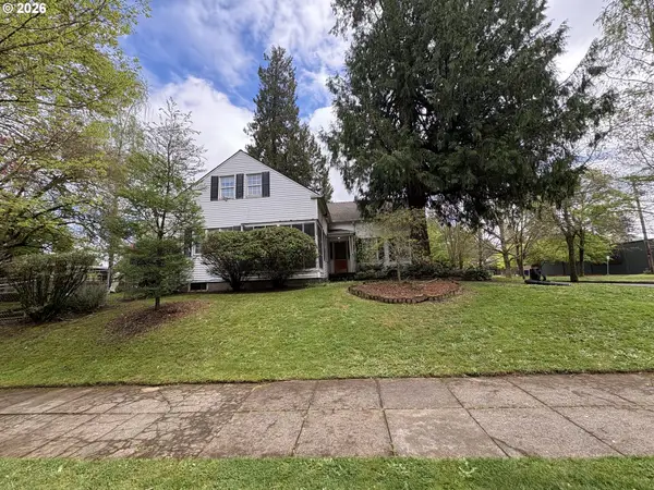 2909 NE Ainsworth St, Portland, OR 97211