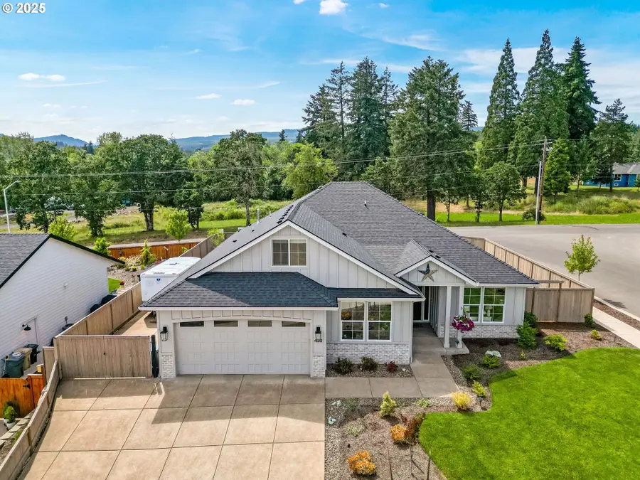 493 NW Crater Lake Dr, Dallas, OR 97338 - Image #2