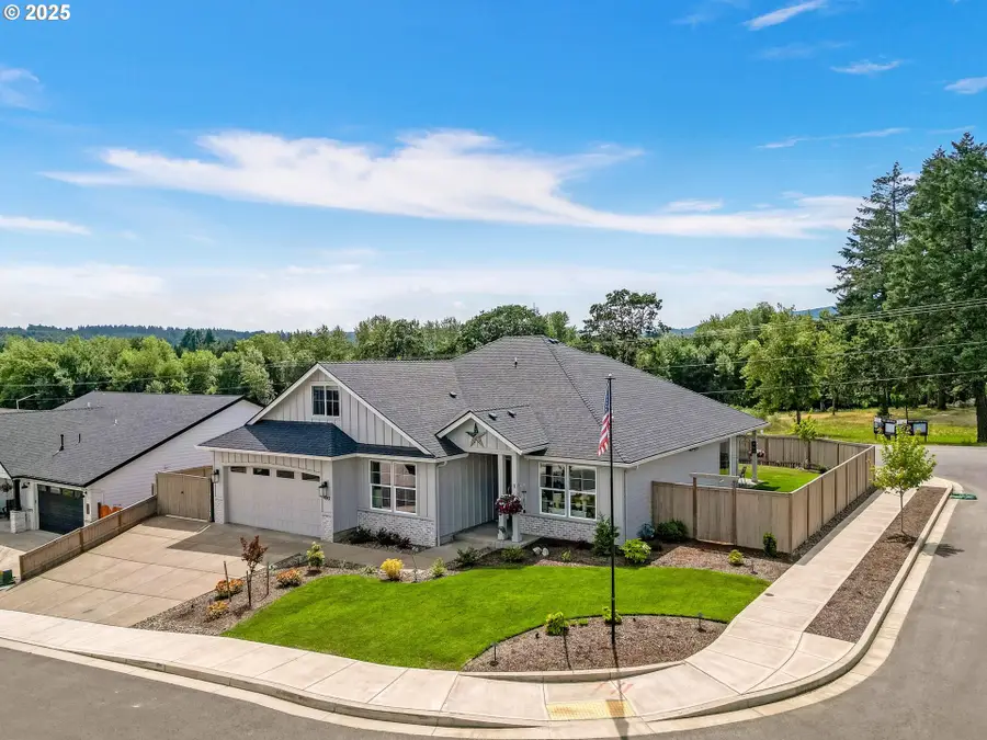 493 NW Crater Lake Dr, Dallas, OR 97338 - Image #3