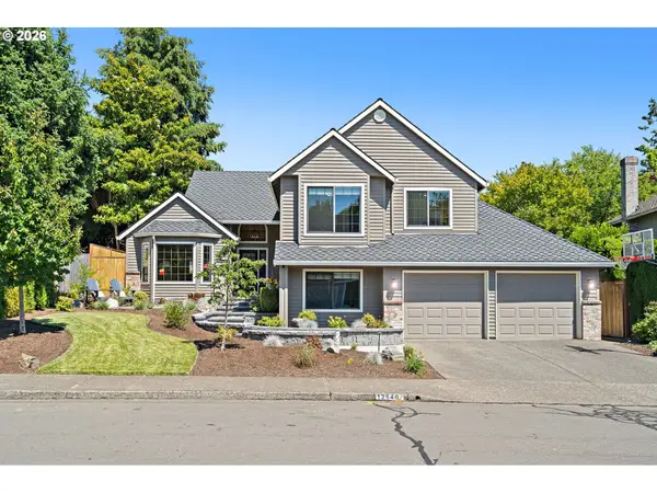 12540 SW Glacier Lily Cir, Tigard, OR 97223