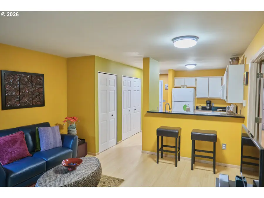 5156 SW Multnomah Blvd #G, Portland, OR 97219 - #3