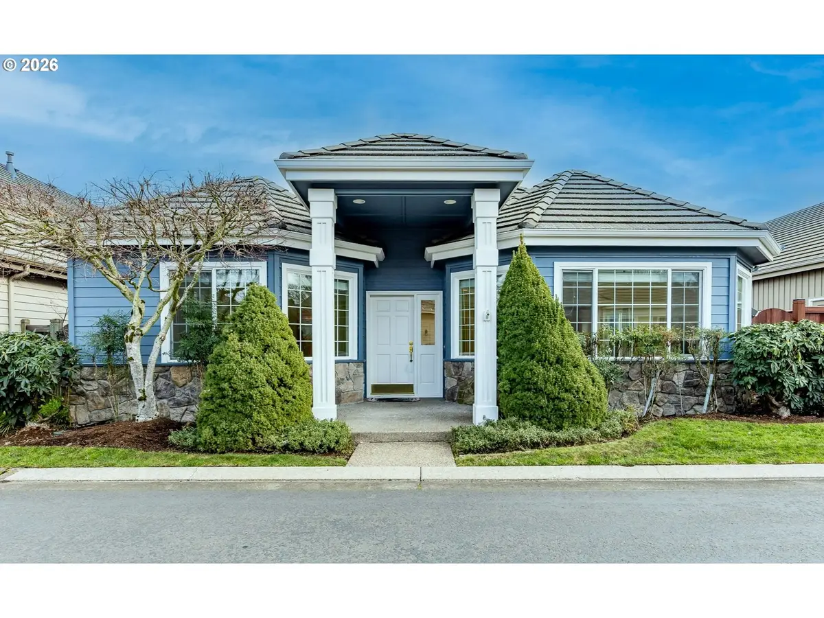 3329 Lake Wood Dr, Eugene, OR 97408 - #1