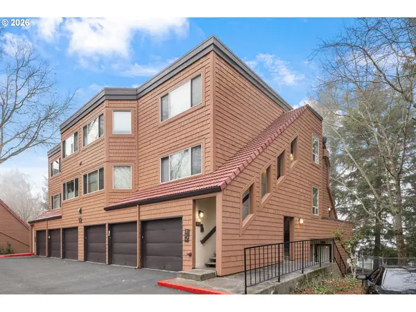 81 Oswego Summit, LakeOswego, OR 97035