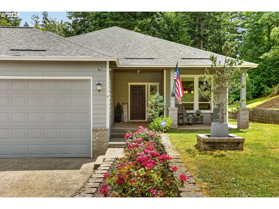 17960 Moonbeam Dr, Sandy, OR 97055 - #2