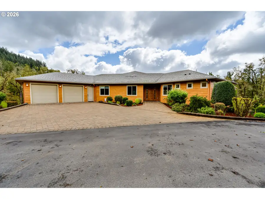 37871 Jasper Lowell Rd, Jasper, OR 97438 - #2