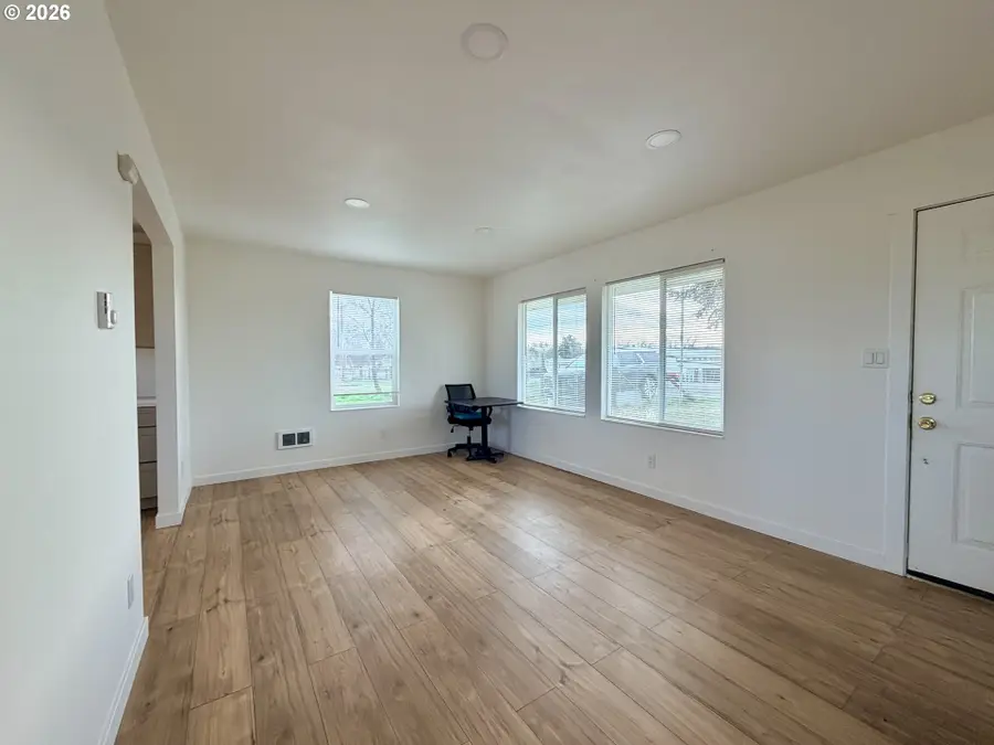 32255 Baxter Rd, Hermiston, OR 97838 - #2