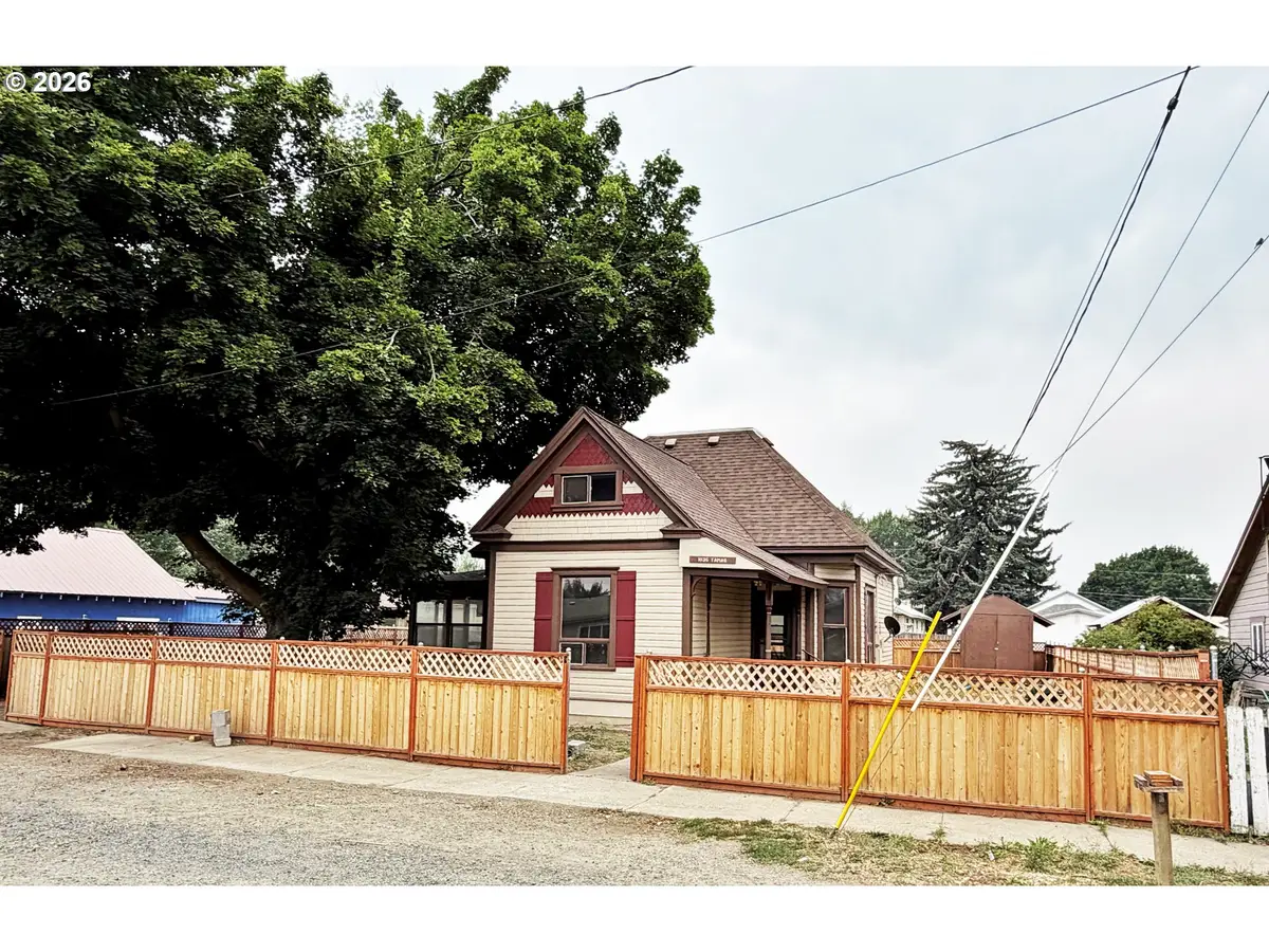 1036 Tamar St, Baker City, OR 97814 - #1