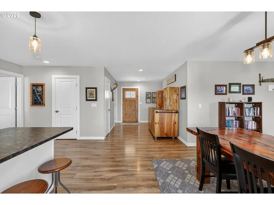 2325 E 16th St, The Dalles, OR 97058 - #3