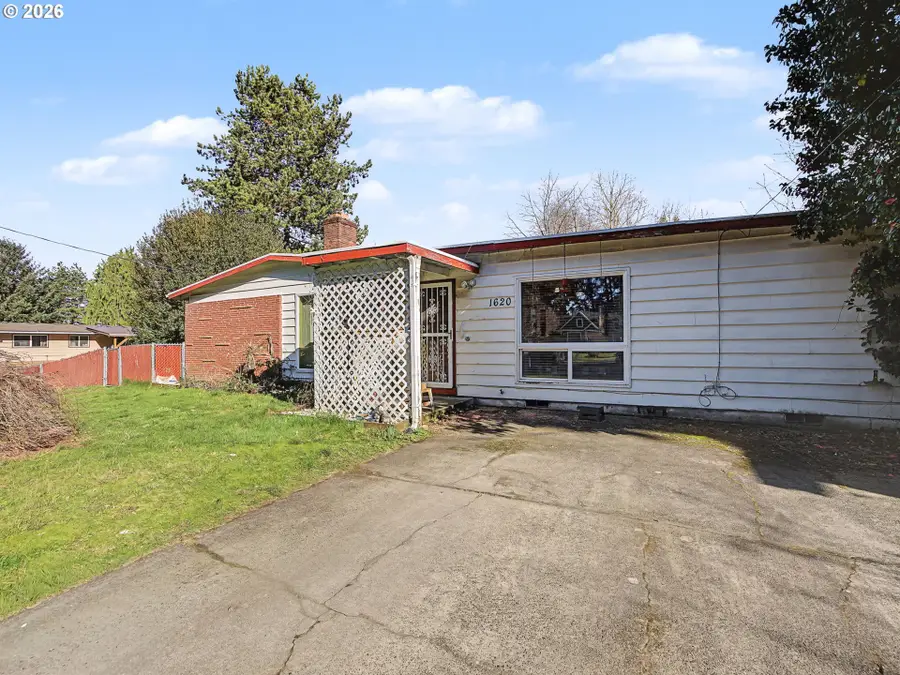 1620 NE 201st Ave, Fairview, OR 97024 - #3
