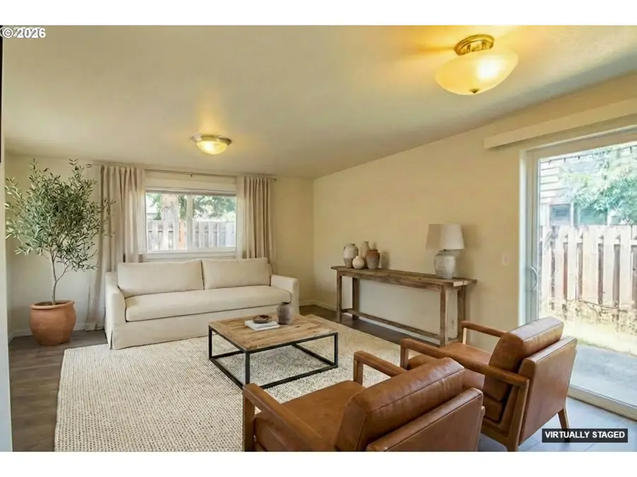 2719 SE 136th Pl, Portland, OR 97236 - #2