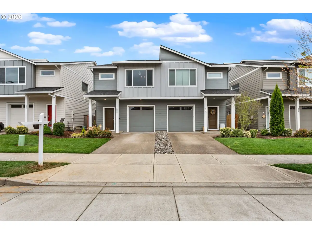 808 S 23rd Ave, Cornelius, OR 97113 - #1