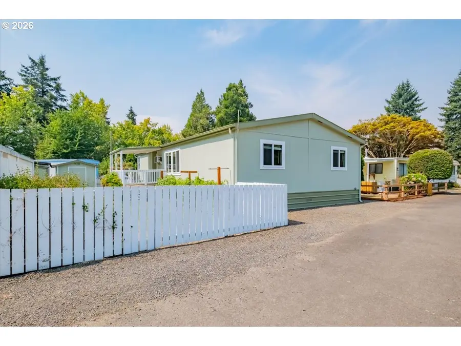 500 Loucks Way #13, Brownsville, OR 97327 - #3