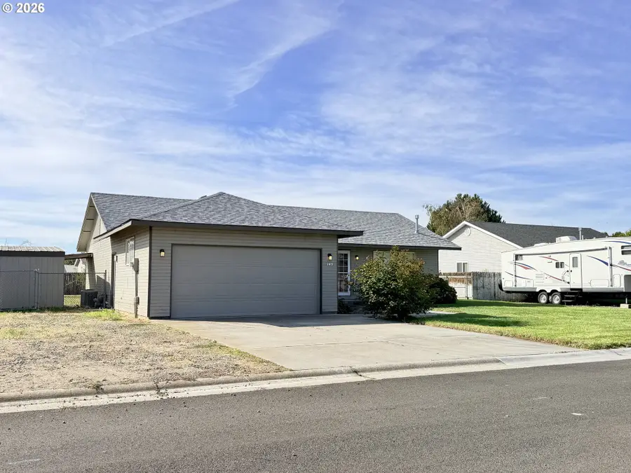 145 Esther Pl, Irrigon, OR 97844 - #2