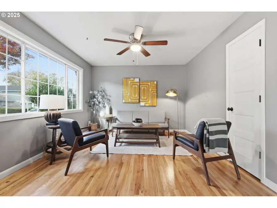 8502 N Hamlin Ave, Portland, OR 97217 - Image #2