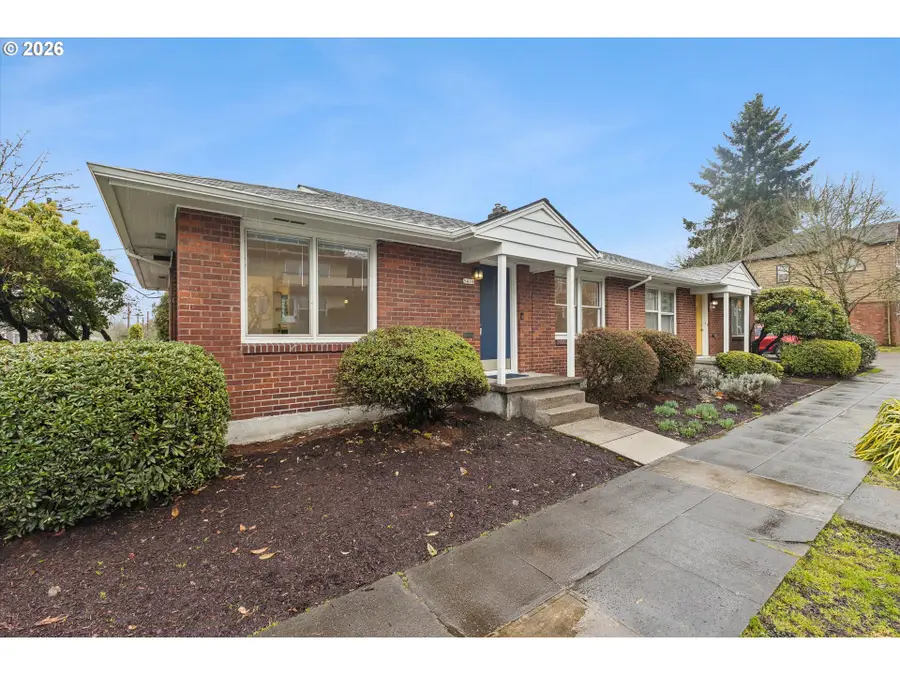 5410/5412 SE 17th Ave, Portland, OR 97202 - Image #2