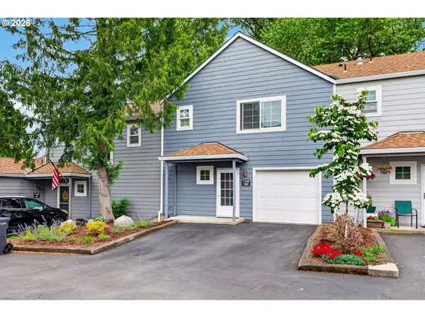 7149 SW Sagert St #102, Tualatin, OR 97062