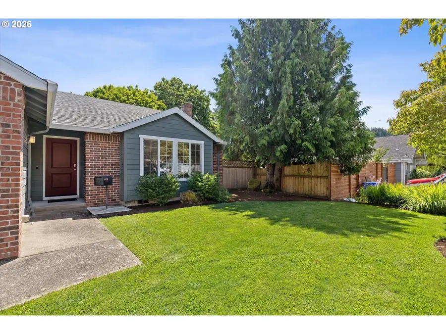 20 NW Wilson Ave, Gresham, OR 97030 - #3