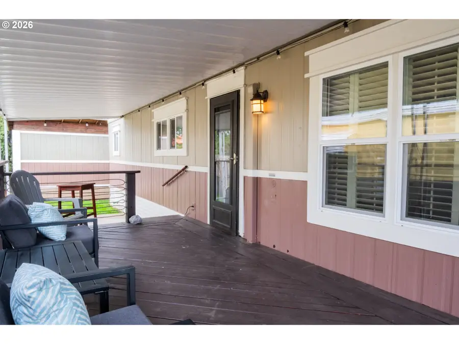 4348 Essex St, Salem, OR 97317 - #2