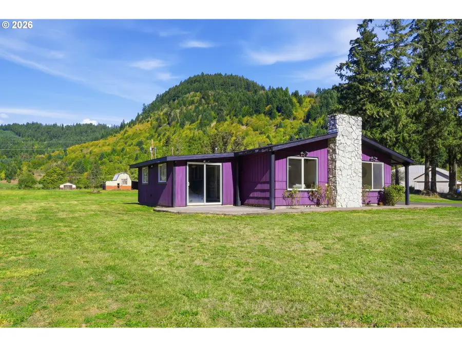 37109 Row River Rd, Dorena, OR 97434 - #3