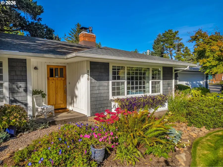 810 G St, Gearhart, OR 97138 - #3