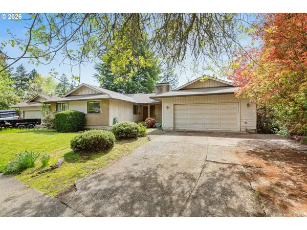 11450 SW Bel Aire Ln, Beaverton, OR 97008