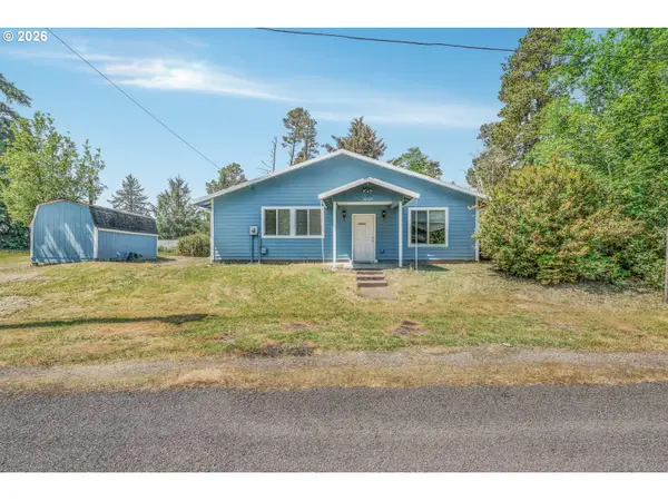 28103 R St, OceanPark, WA 98640