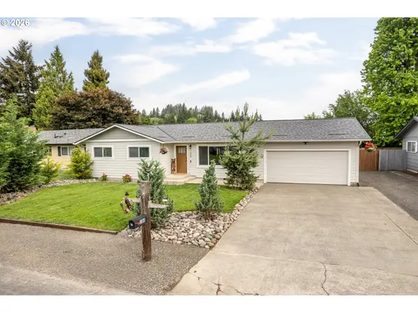 106 Monterey Dr, Kelso, WA 98626