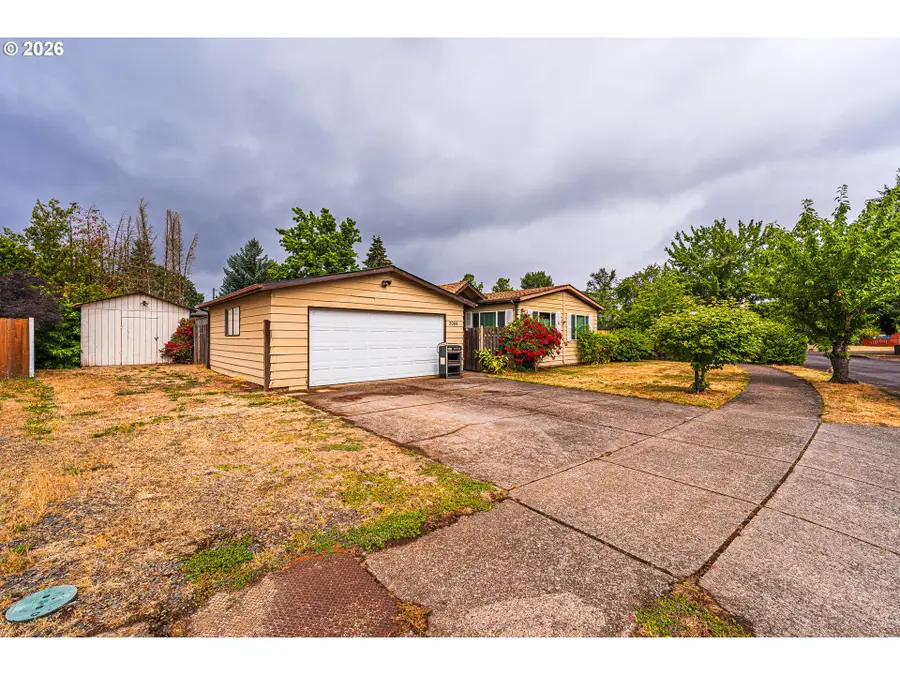 3086 Stapp Dr, Eugene, OR 97408 - #3