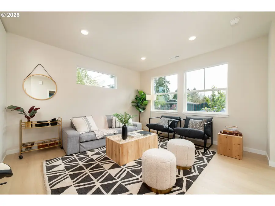 2561 SE 58th Ave, Portland, OR 97206 - #3
