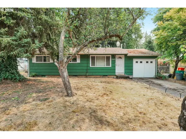 210 NE 167th Pl, Portland, OR 97230