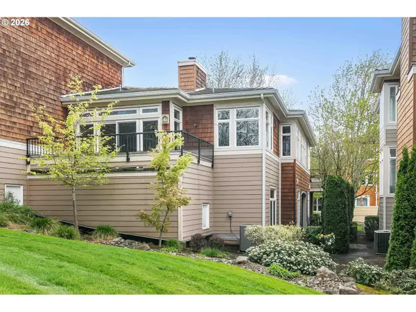 3043 NW Montara Loop, Portland, OR 97229