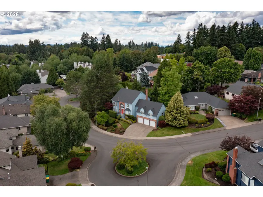 6475 SW Arranmore Ct, Portland, OR 97223 - #2