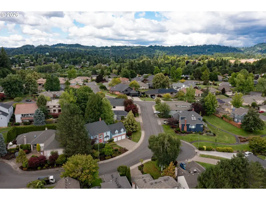 6475 SW Arranmore Ct, Portland, OR 97223 - #3