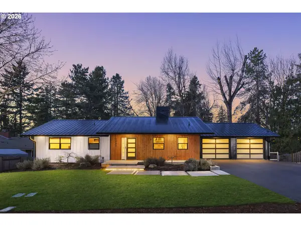 1685 Fernwood Dr, LakeOswego, OR 97034