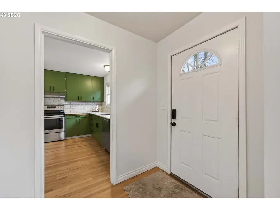 16309 Lake Forest Blvd, Northwest Clackamas, OR 97035 - #3