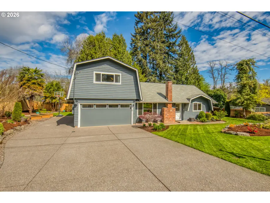 2635 Lafave St, Northwest Clackamas, OR 97068 - #3