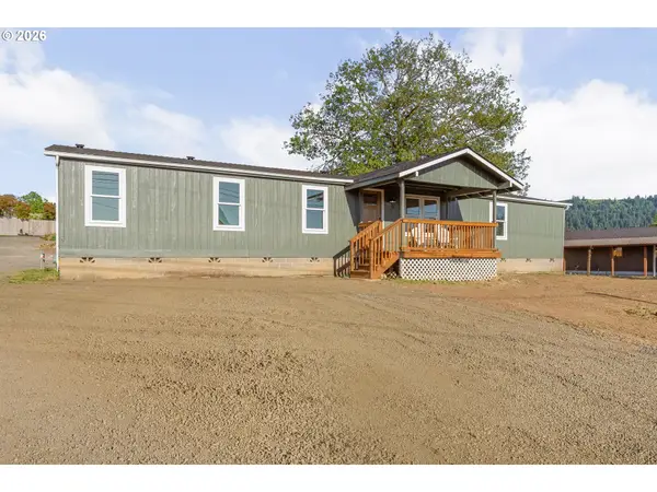 70 SE Darrell Ave, Winston, OR 97496