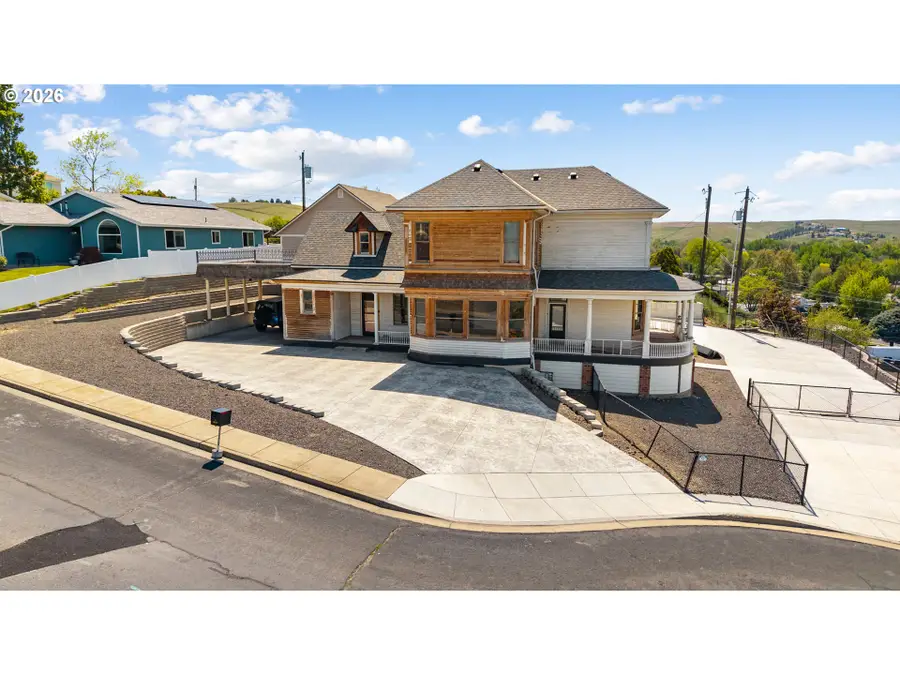 3316 SW Marshall Ave, Pendleton, OR 97801 - #2