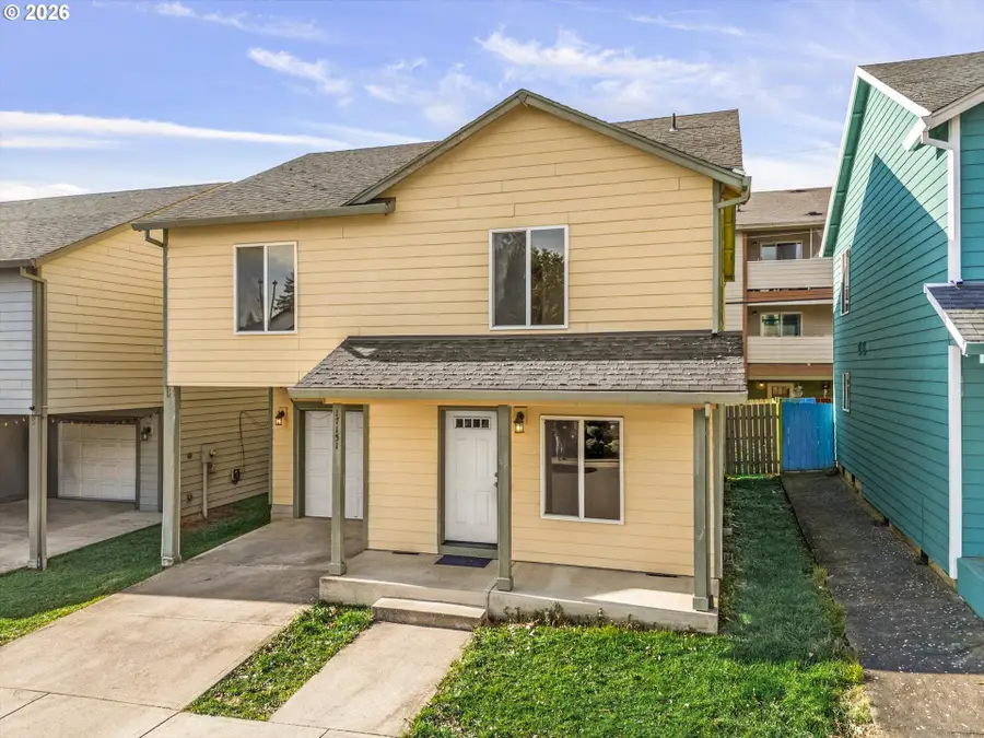 17151 SE Alder St, Portland, OR 97233 - Image #2