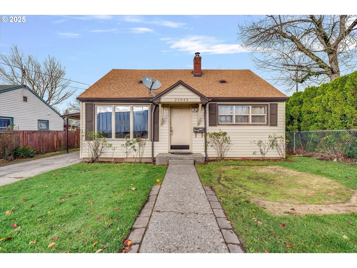 22043 SE Oak St, Gresham, OR 97030 - Image #1