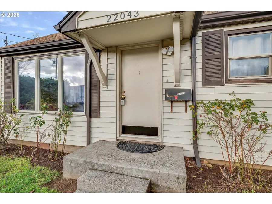 22043 SE Oak St, Gresham, OR 97030 - Image #3