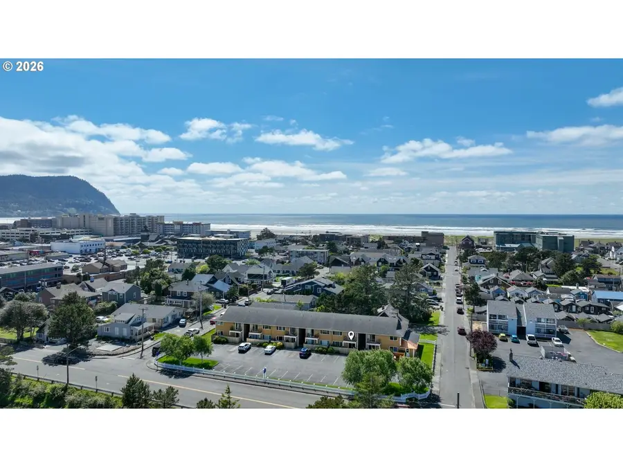 320 Necanicum Dr #9, Seaside, OR 97138 - #2