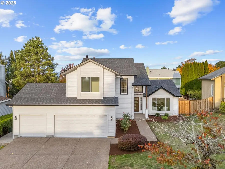 1392 SW Berryessa Pl, Troutdale, OR 97060 - Image #3