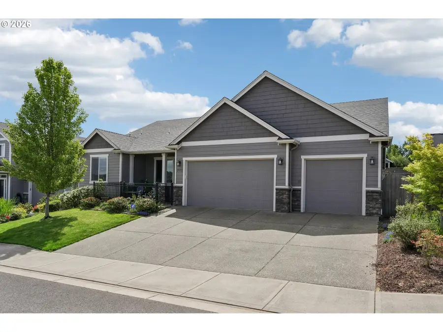 772 E Roosevelt St, Carlton, OR 97111 - #2