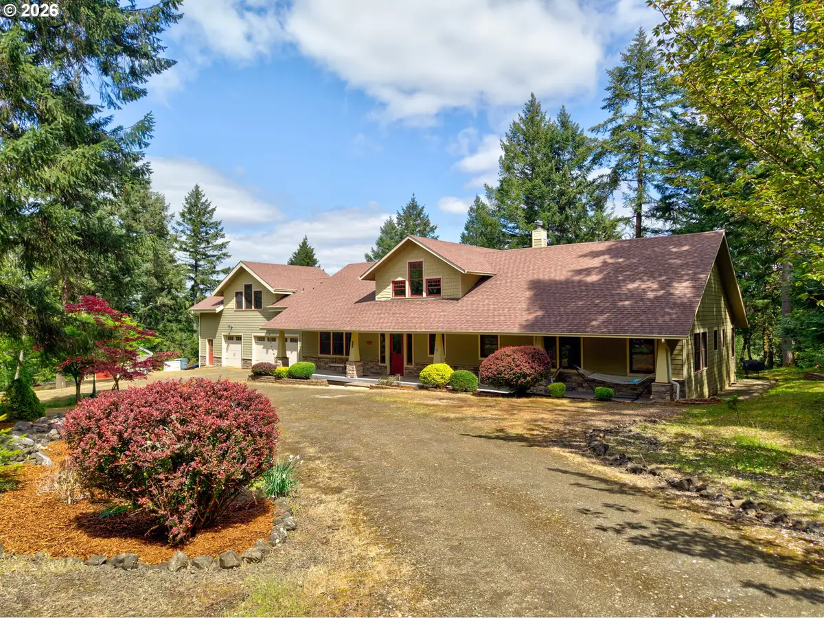 563 Lillian Ln, Roseburg, OR 97471 - #1