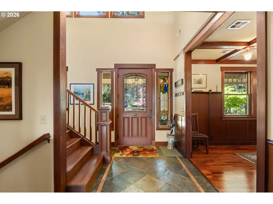 563 Lillian Ln, Roseburg, OR 97471 - #3
