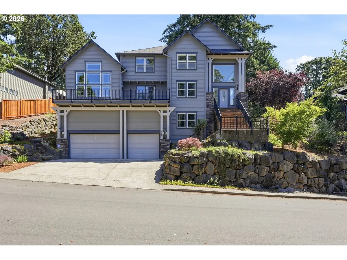 2423 Tipperary Ct, West Linn, OR 97068 - #1